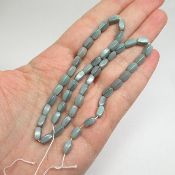 UG Czech beads - Picture 1 of 8